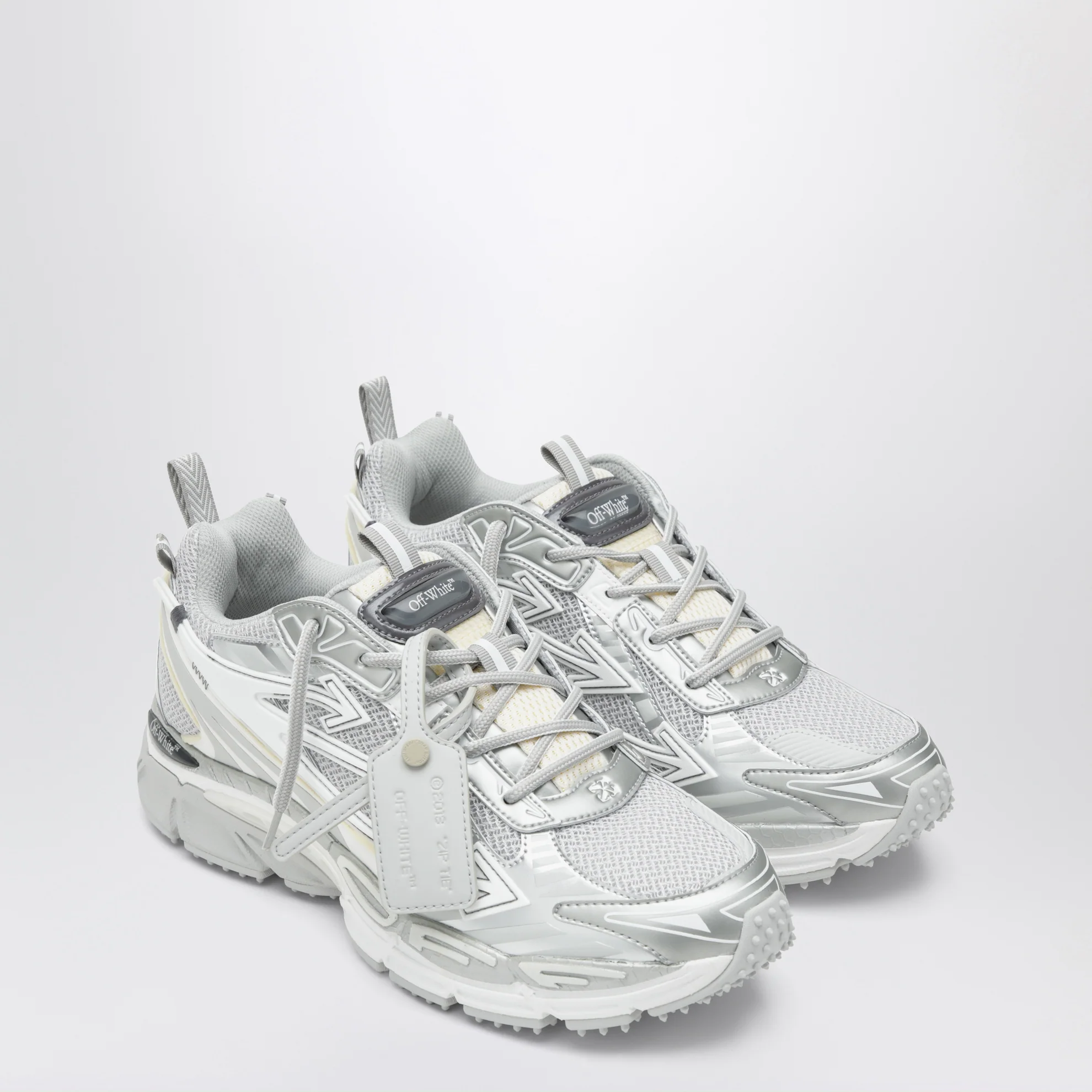 Off White Be Right back