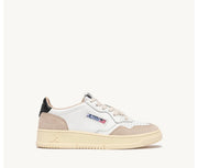 MEDALIST LOW EN CUIR BLANC ET NOIR ET DAIM BEIGE